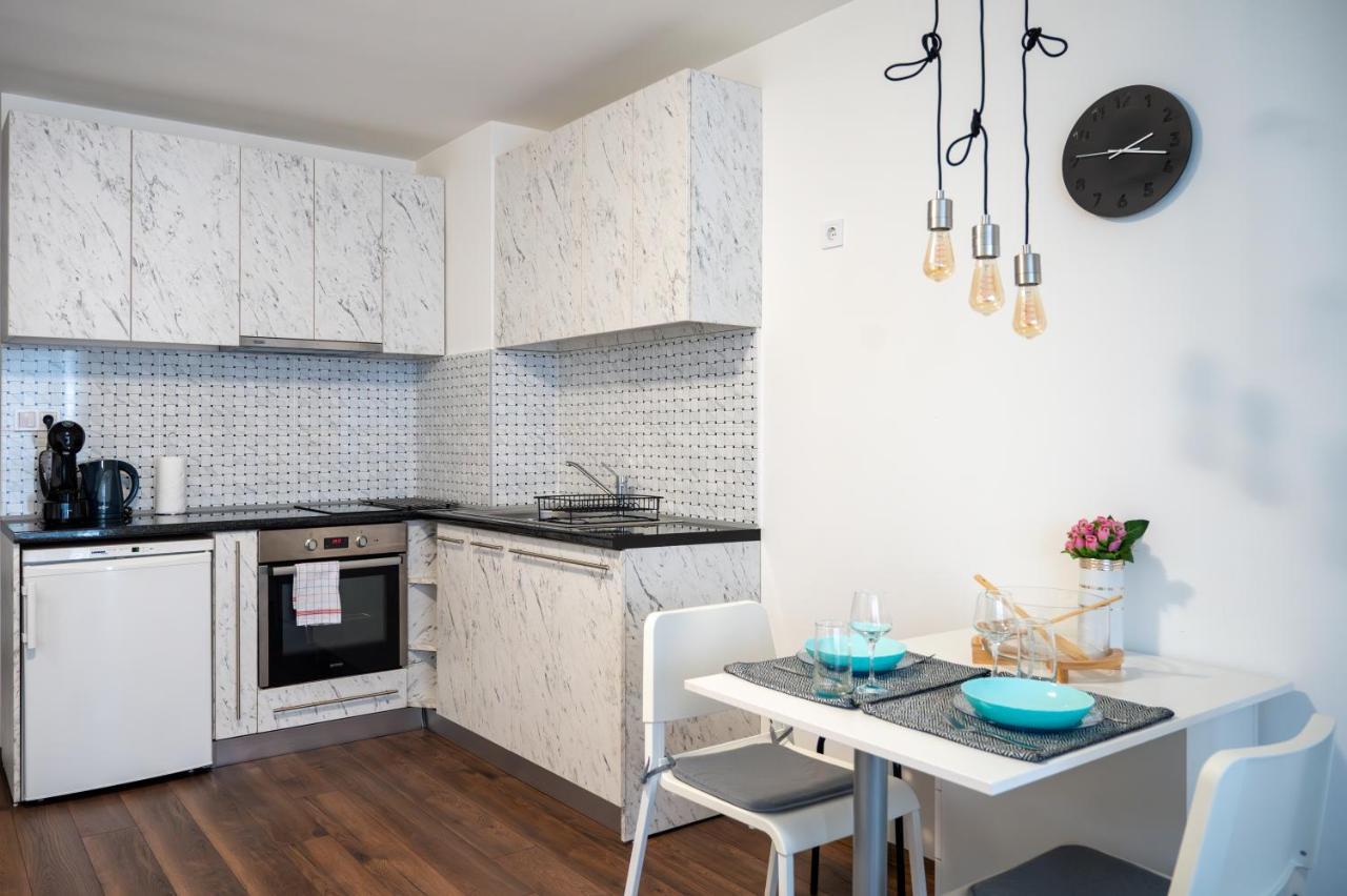 Bright Studio In The City Center Sofia Ngoại thất bức ảnh